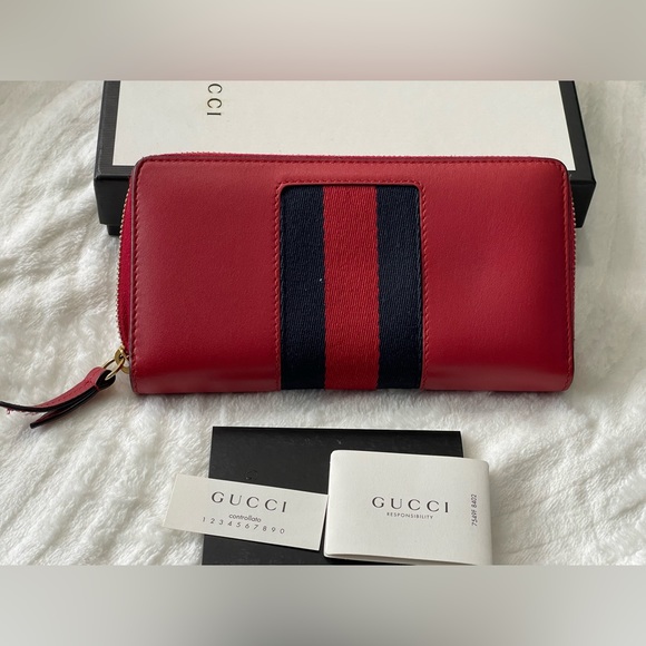 Gucci leather Sylvie zippy around wallet (red) - Picture 4 of 17